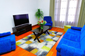 Cosy and Charming Home 1